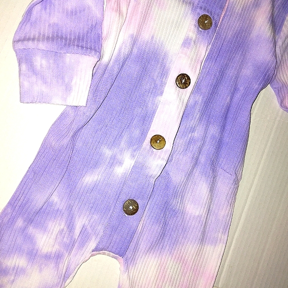 NWT Infants 12mo Pretty Purple Tie-dye knit long sleeve Gradient Jumpsuit - Picture 11 of 11